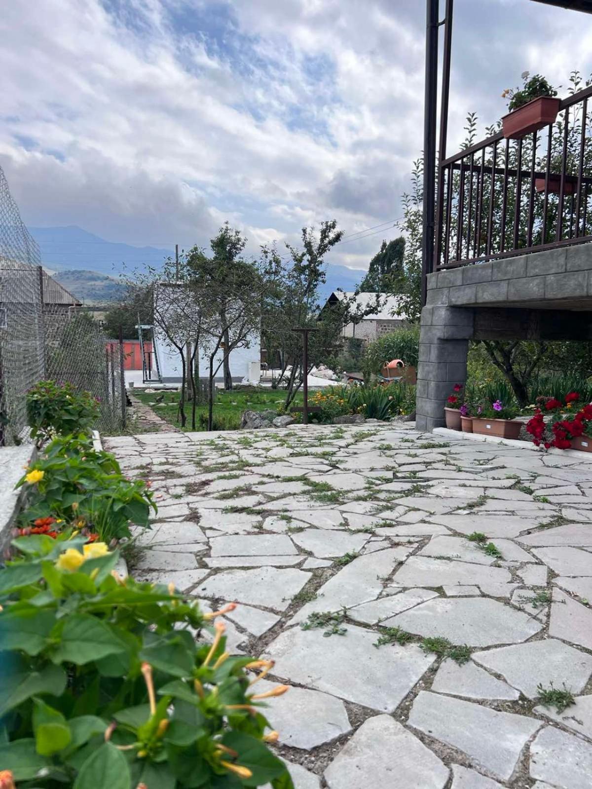 Green Agarak Guest House Near Dendropark, Stepanavan Gyulagarak المظهر الخارجي الصورة